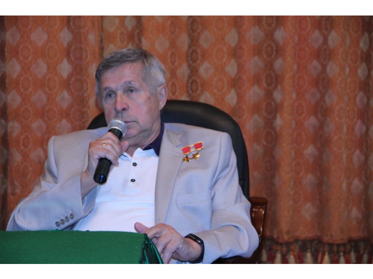 Cosmonaut Viktor Savinykh visited Nepal